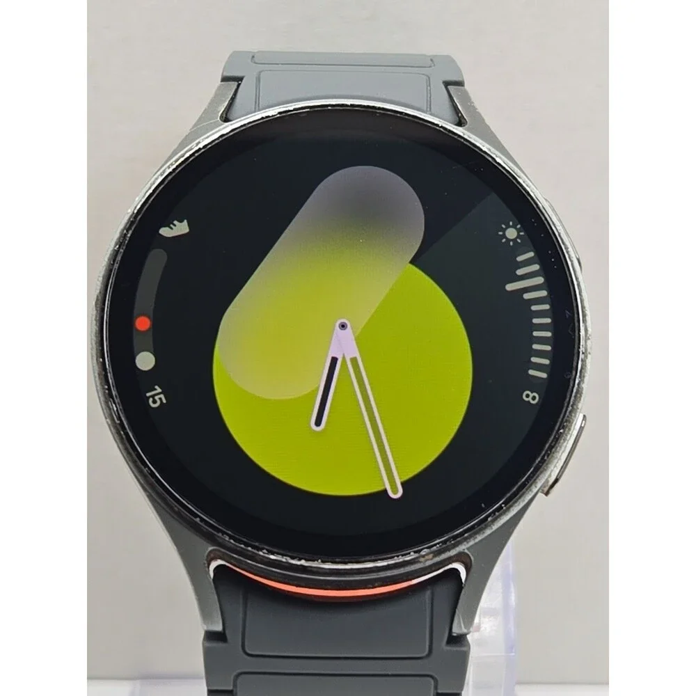 Samsung Galaxy Watch7 44mm SM-L310 Bluetooth GPS Sapphire Smartwatch 32 GB- Read